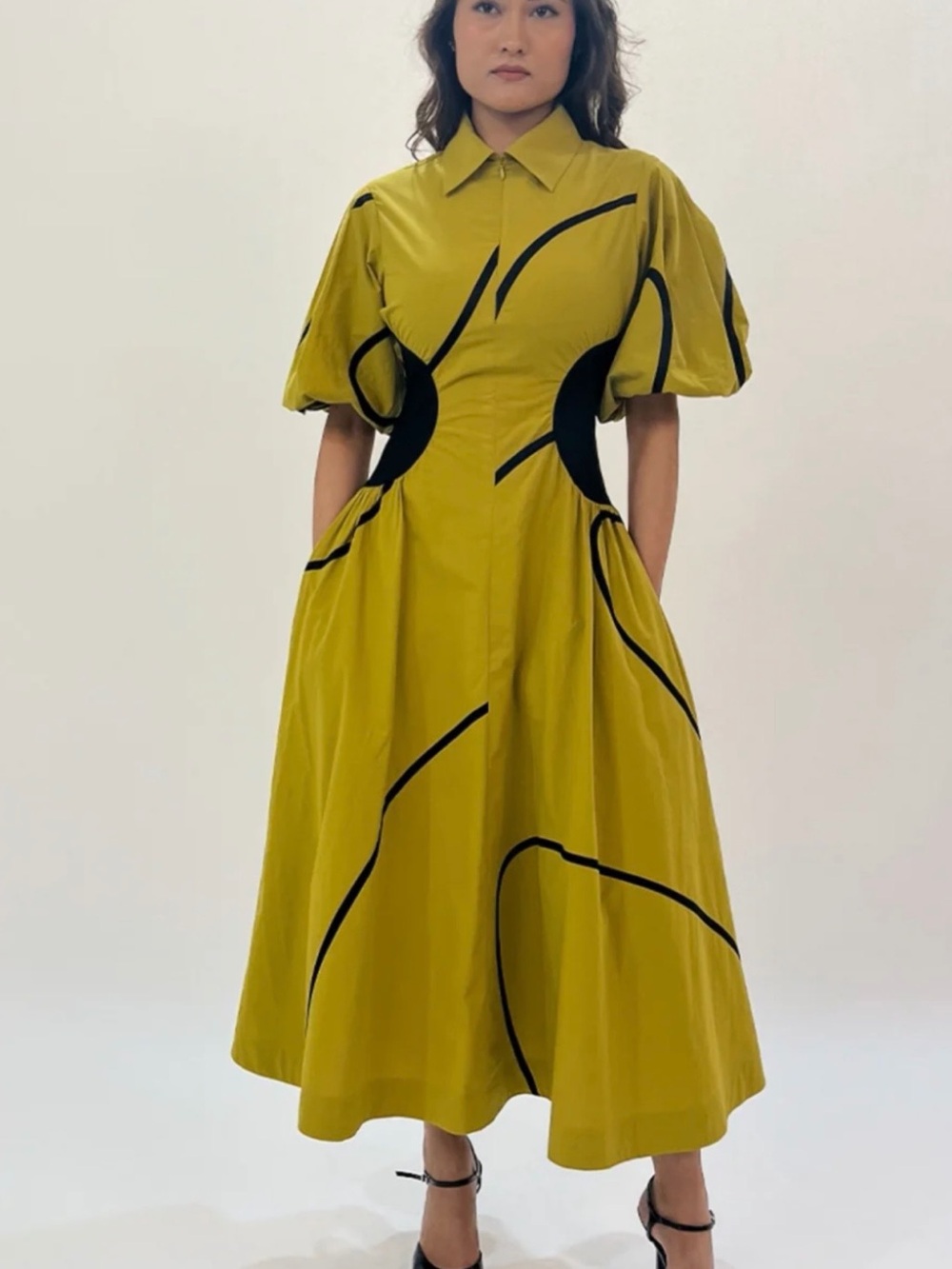 STYLEWE Olive Green Midi Dress with Black Graphic Accents